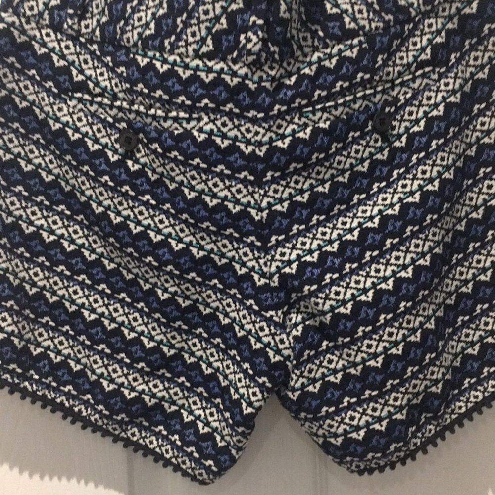 The Limited Aztec printed shorts SZ 4 - Picture 6 of 9
